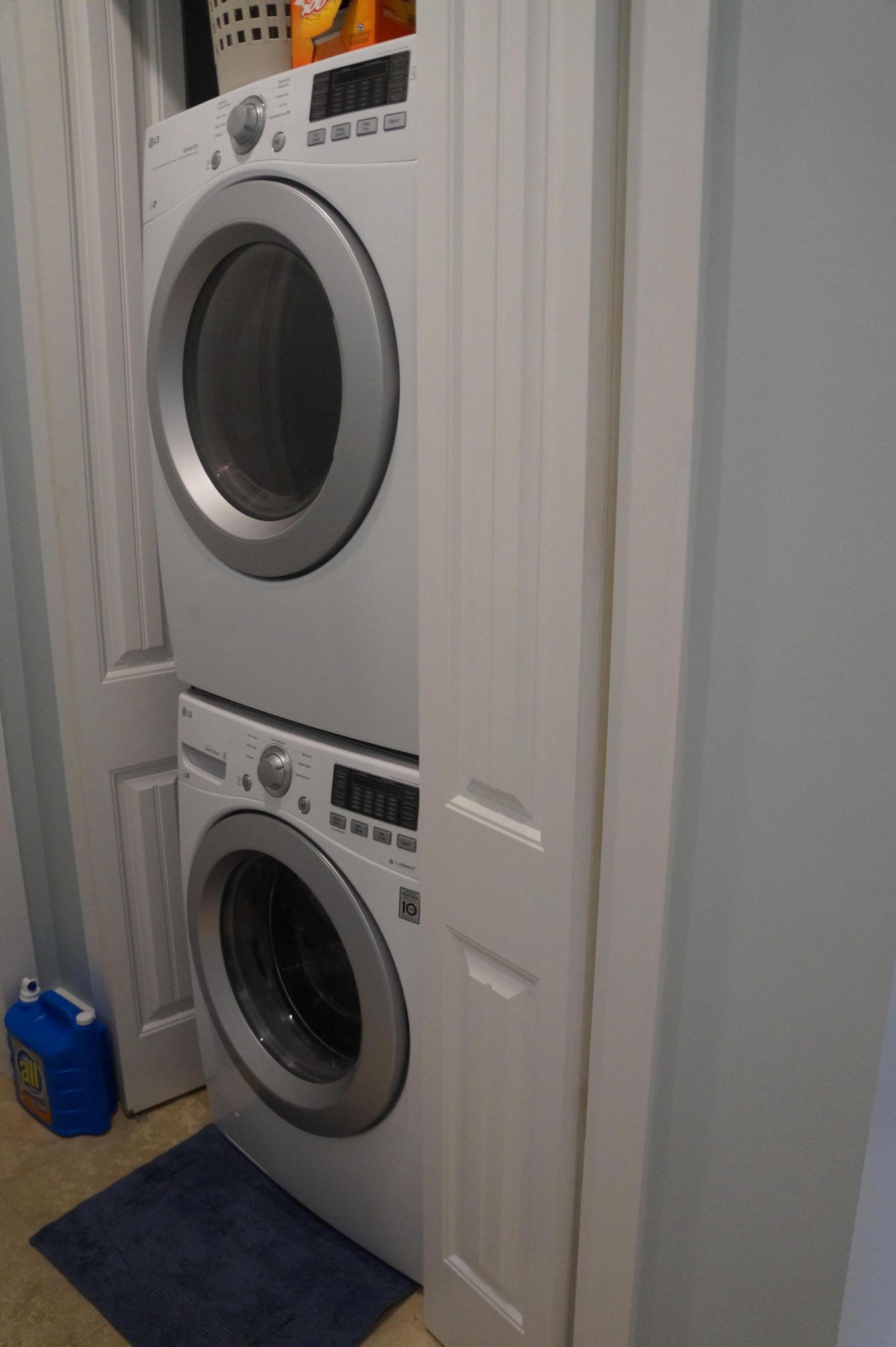 EASTERN LAKE VILLAGE - Residential