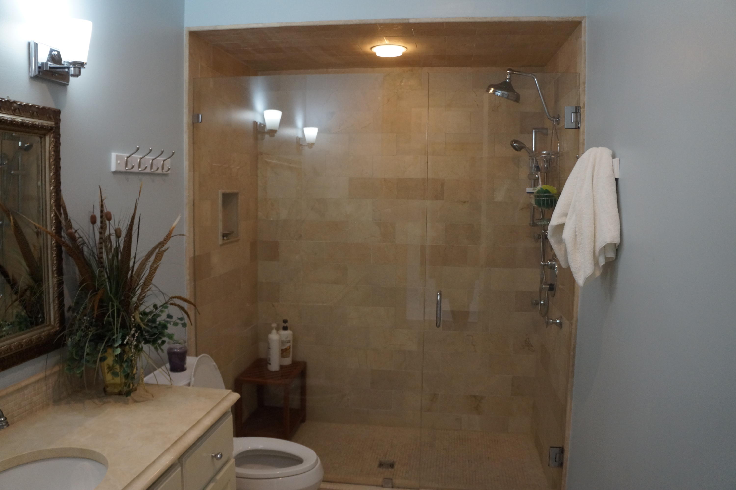 EASTERN LAKE VILLAGE - Residential