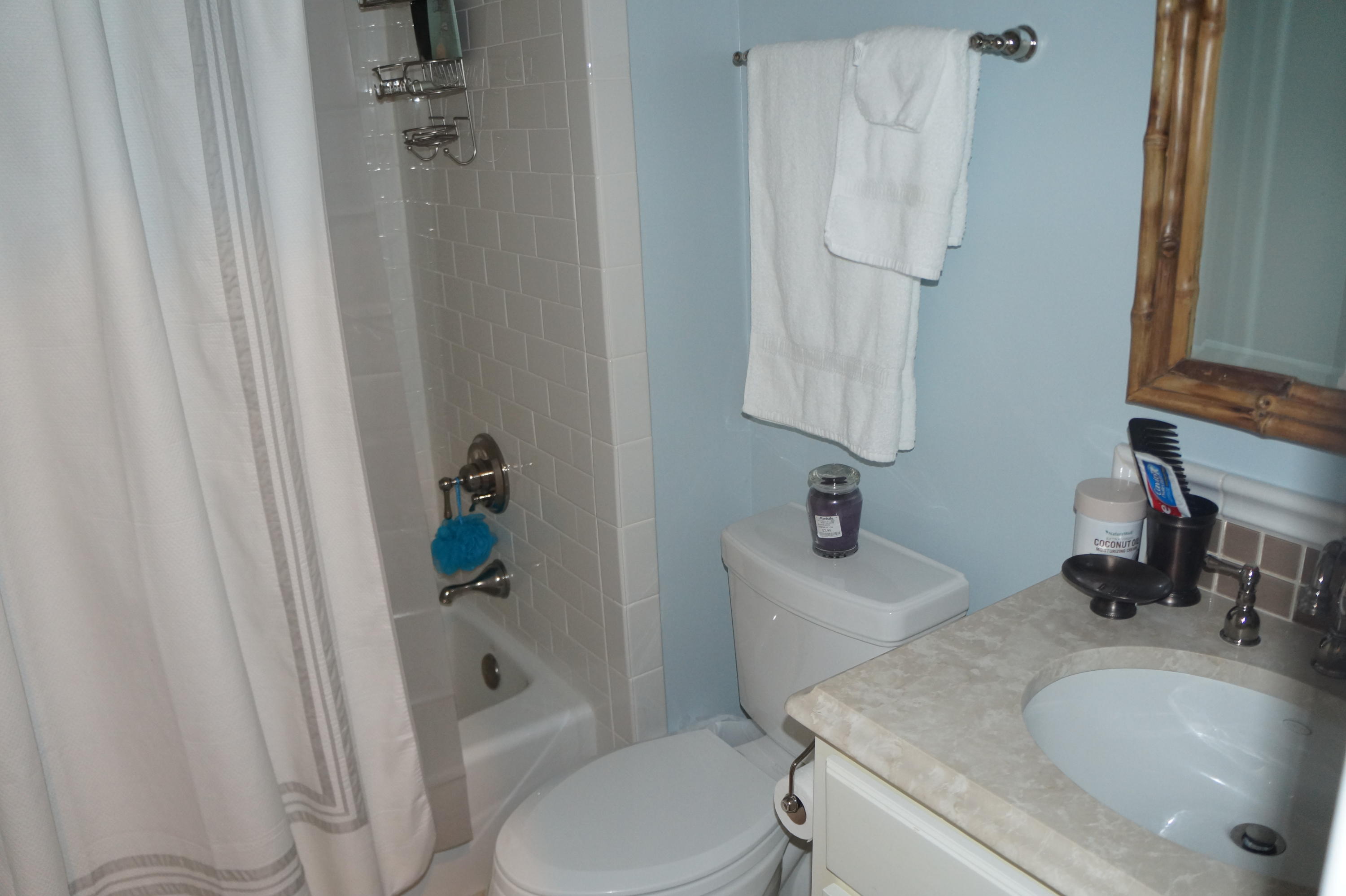 EASTERN LAKE VILLAGE - Residential