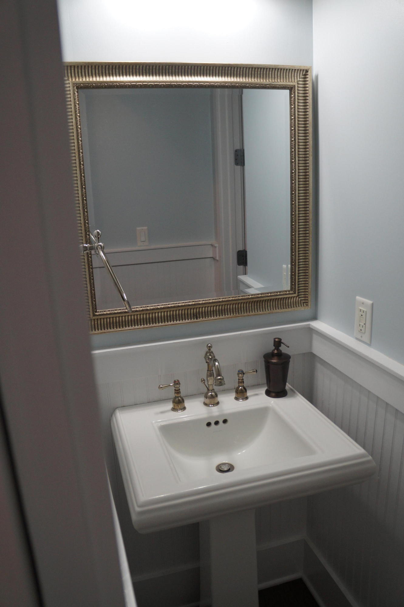 EASTERN LAKE VILLAGE - Residential