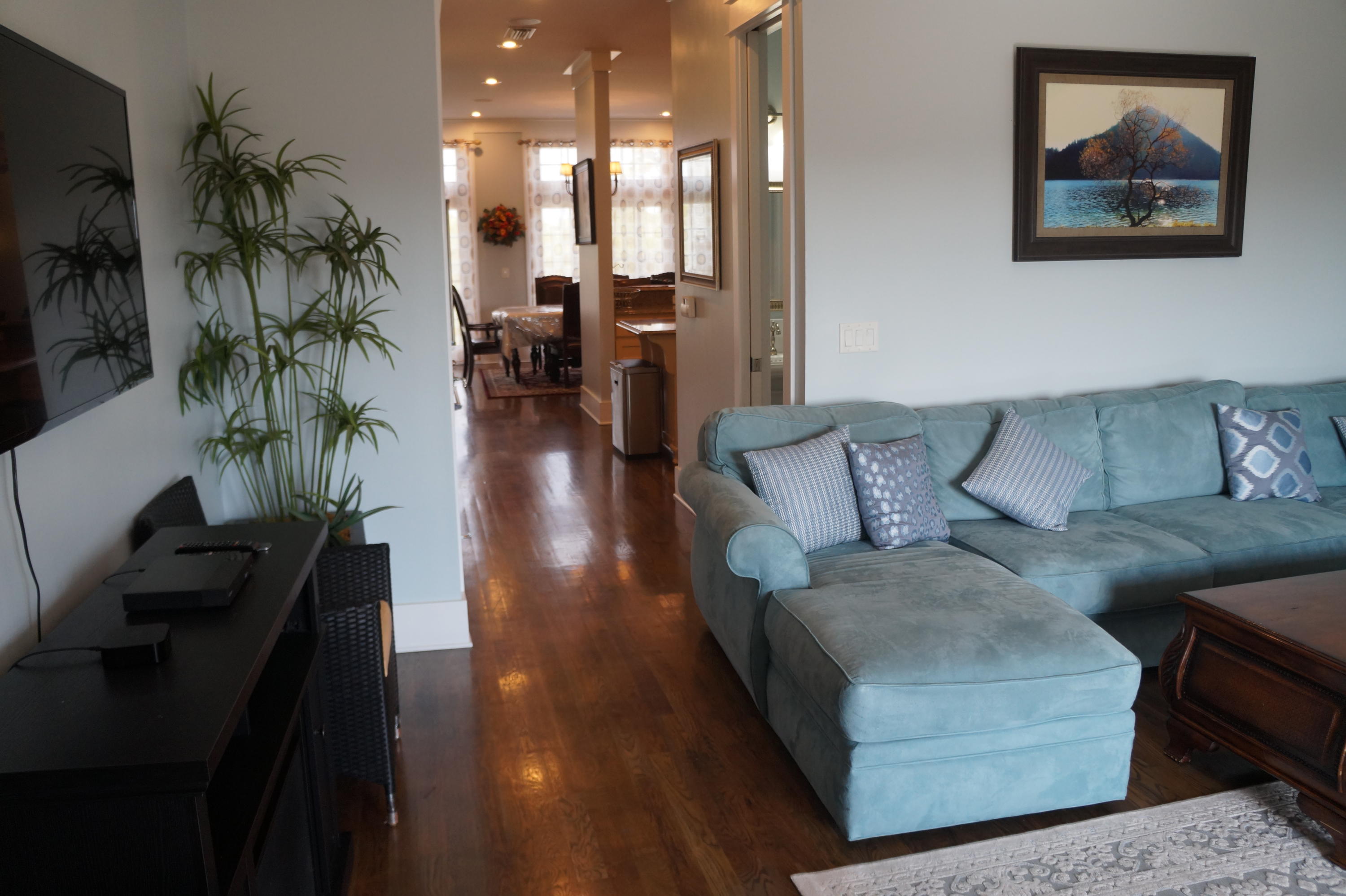 EASTERN LAKE VILLAGE - Residential