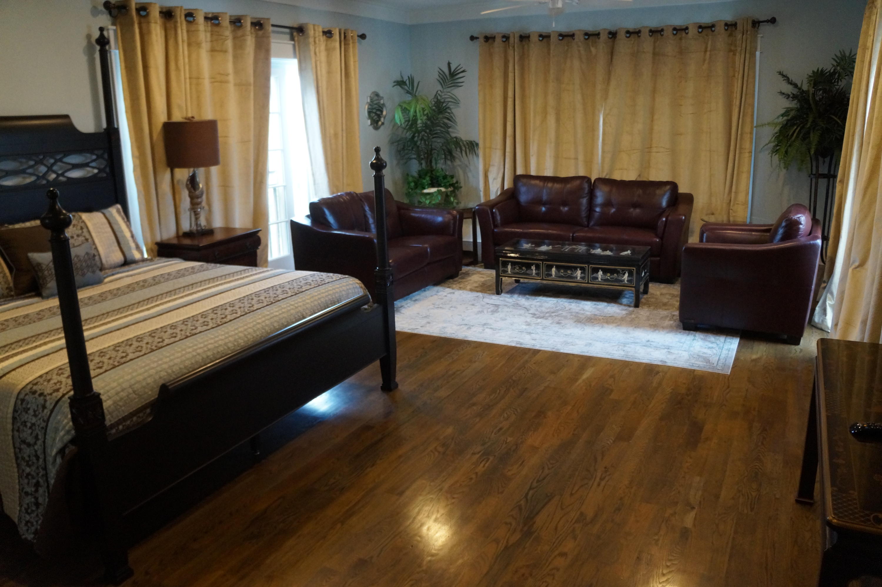 EASTERN LAKE VILLAGE - Residential