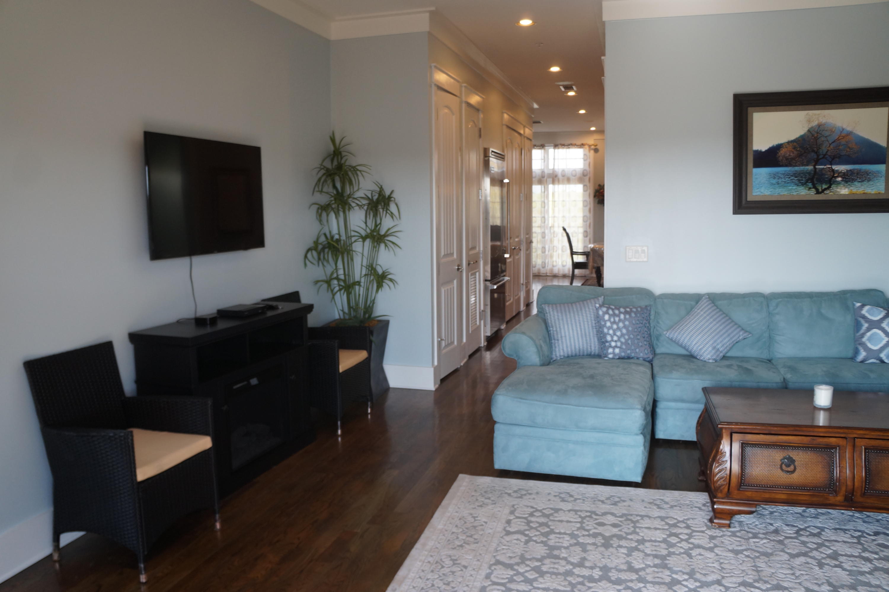 EASTERN LAKE VILLAGE - Residential