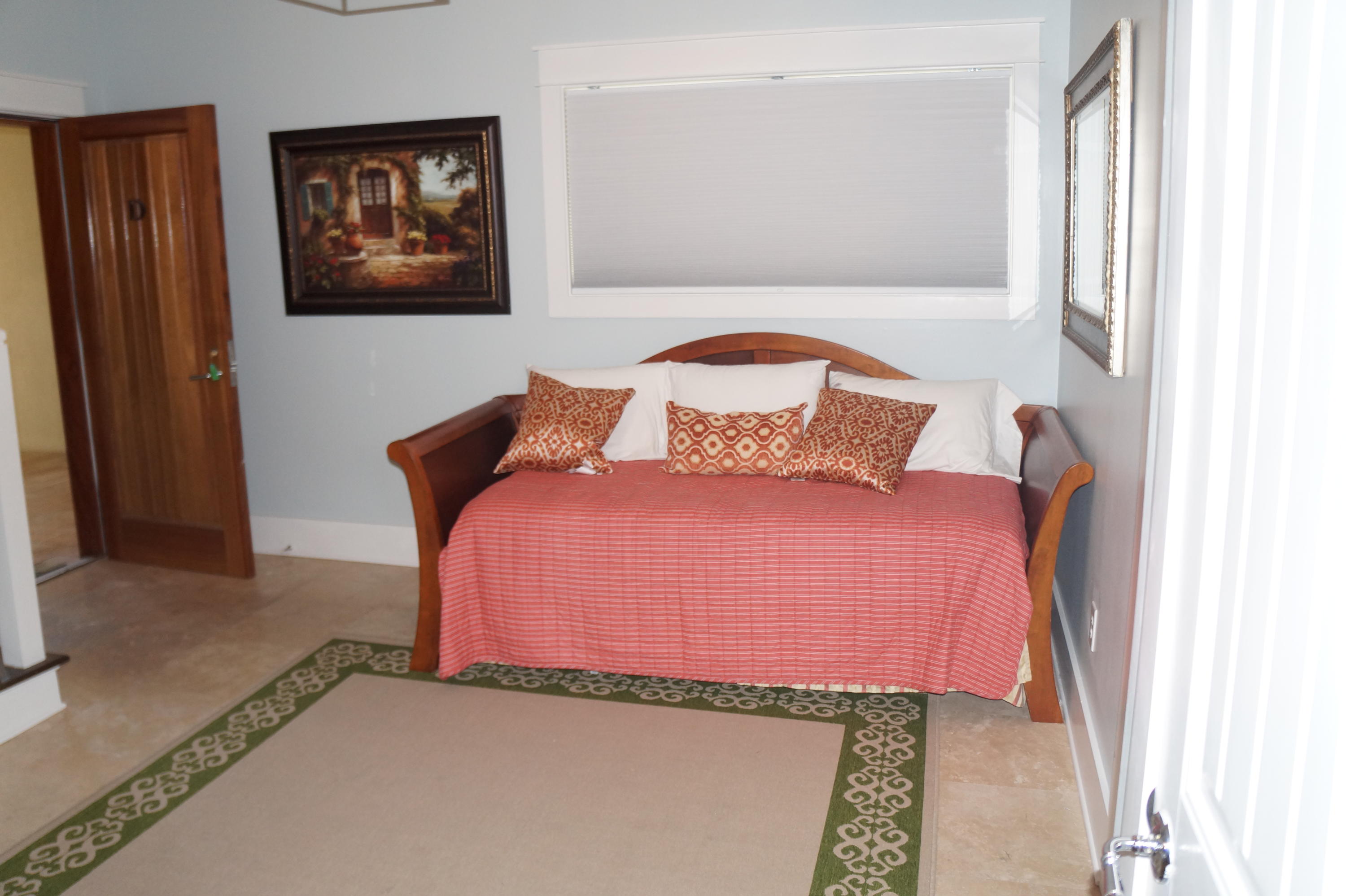 EASTERN LAKE VILLAGE - Residential