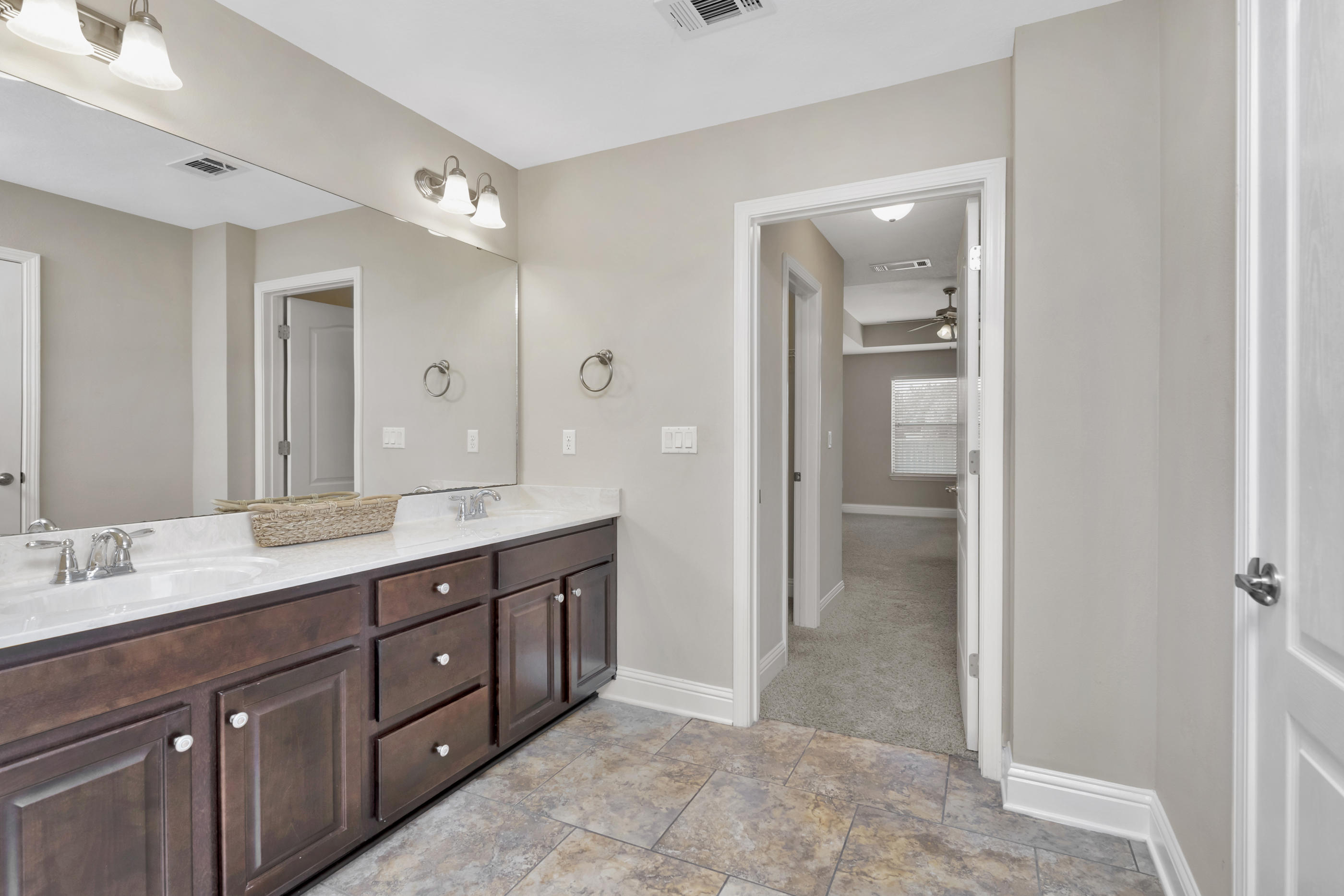 THE MEADOWS - Residential