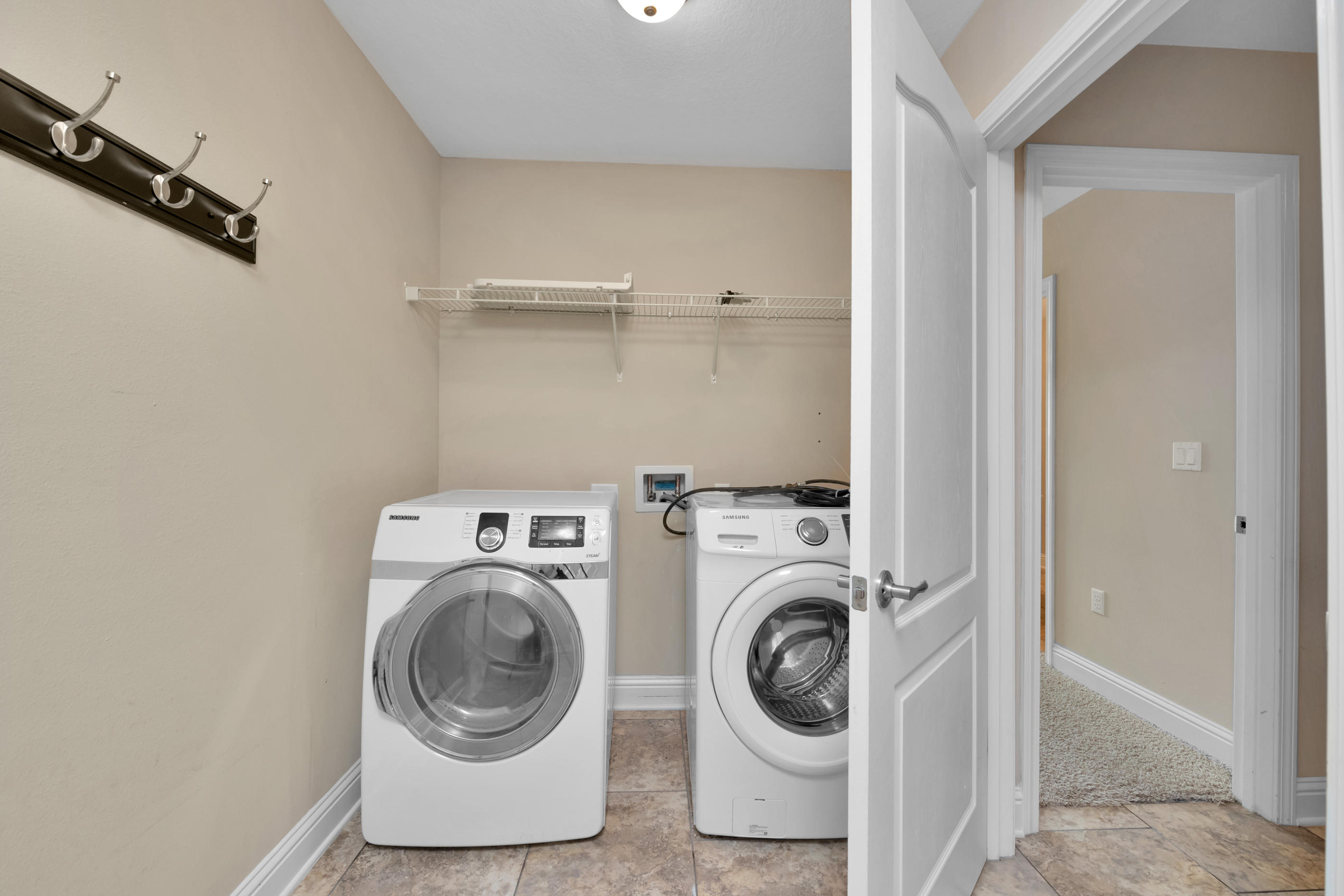 THE MEADOWS - Residential