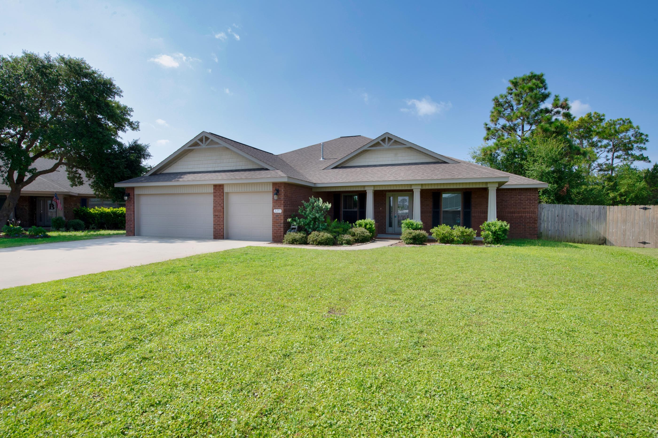 THE MEADOWS - Residential