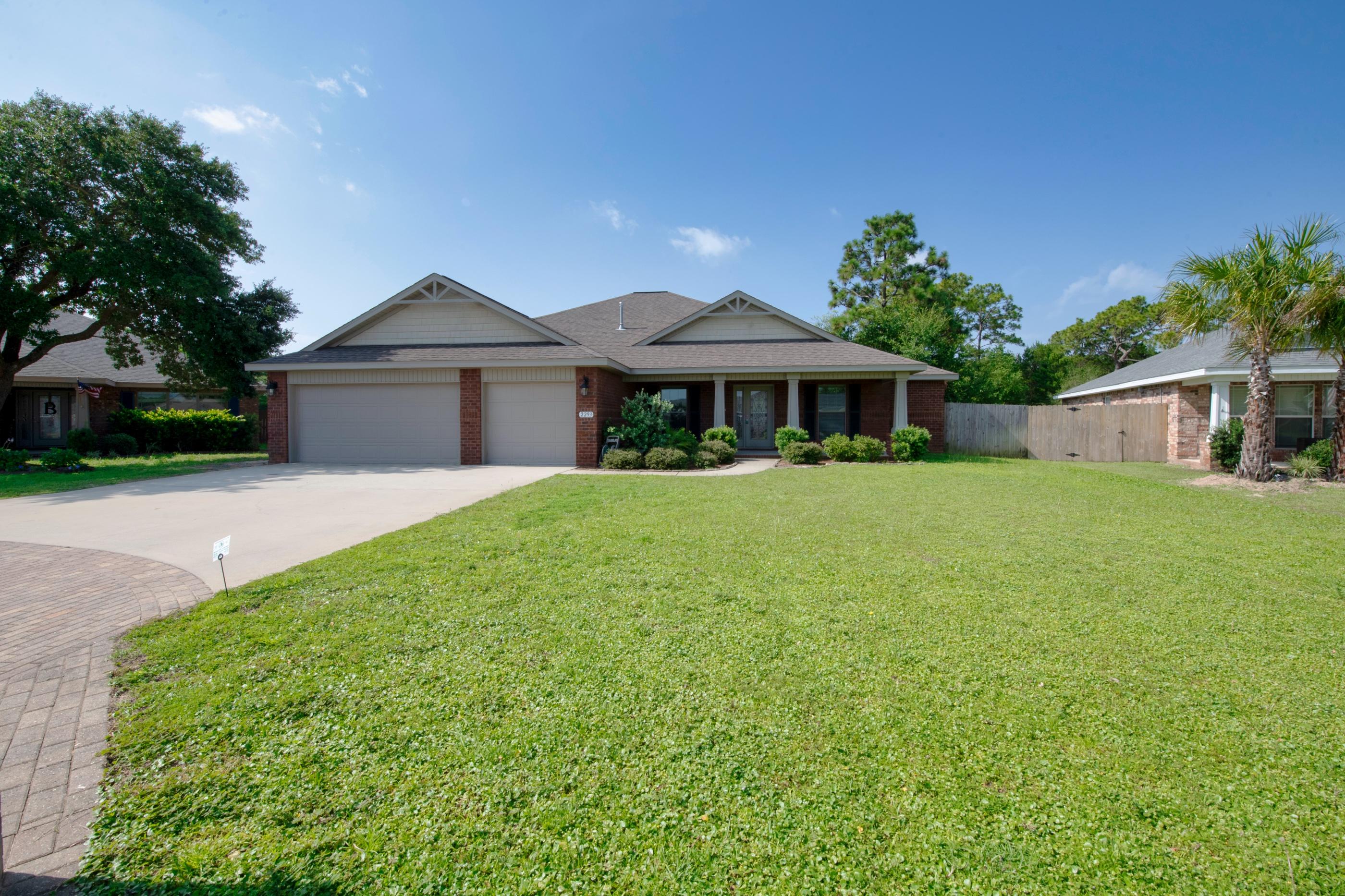 THE MEADOWS - Residential