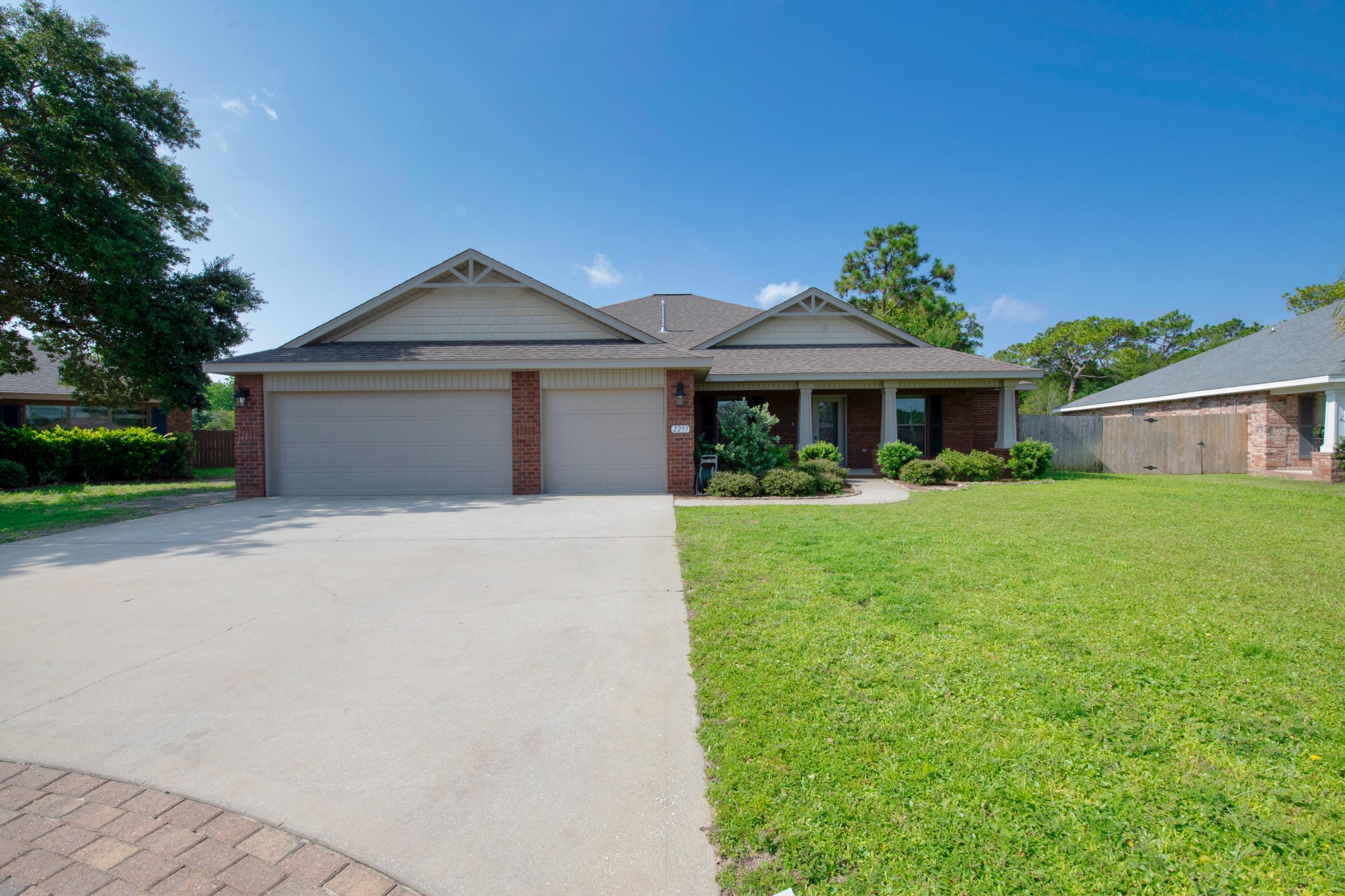 THE MEADOWS - Residential