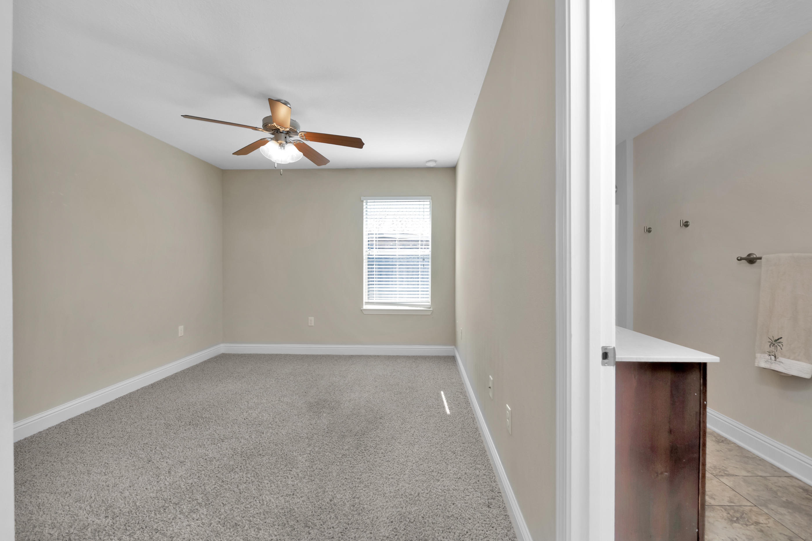 THE MEADOWS - Residential