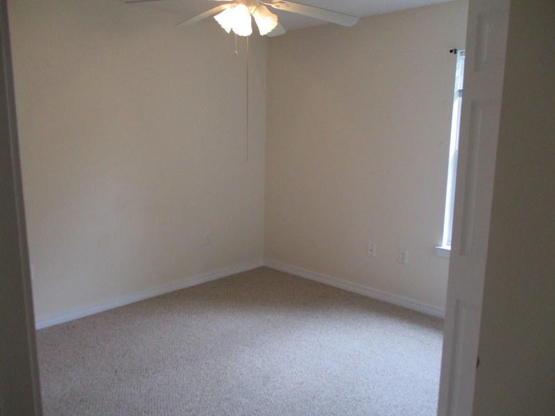 OAKDALE MINIFARMS - Residential