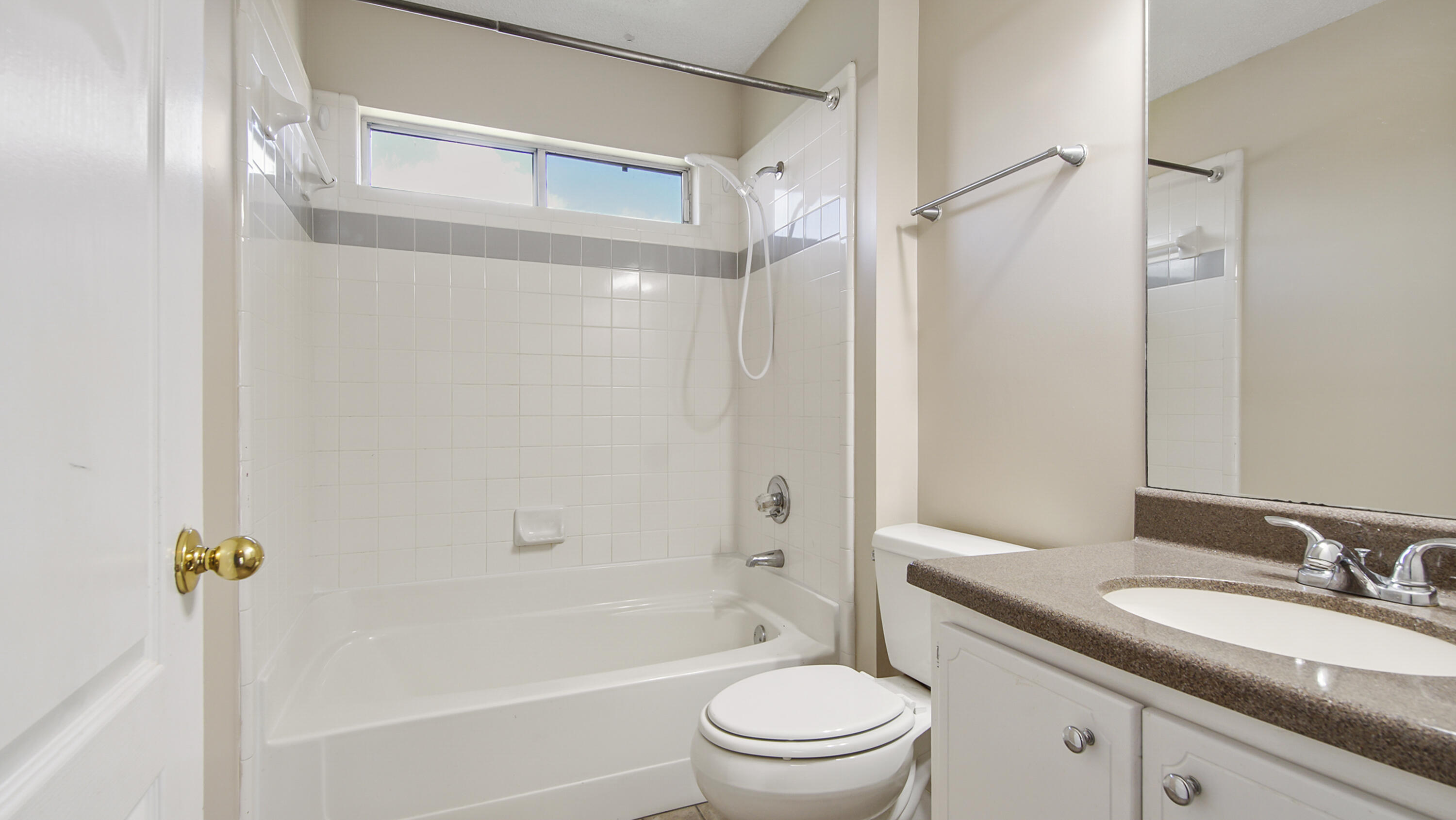 HERITAGE WOODS - Residential