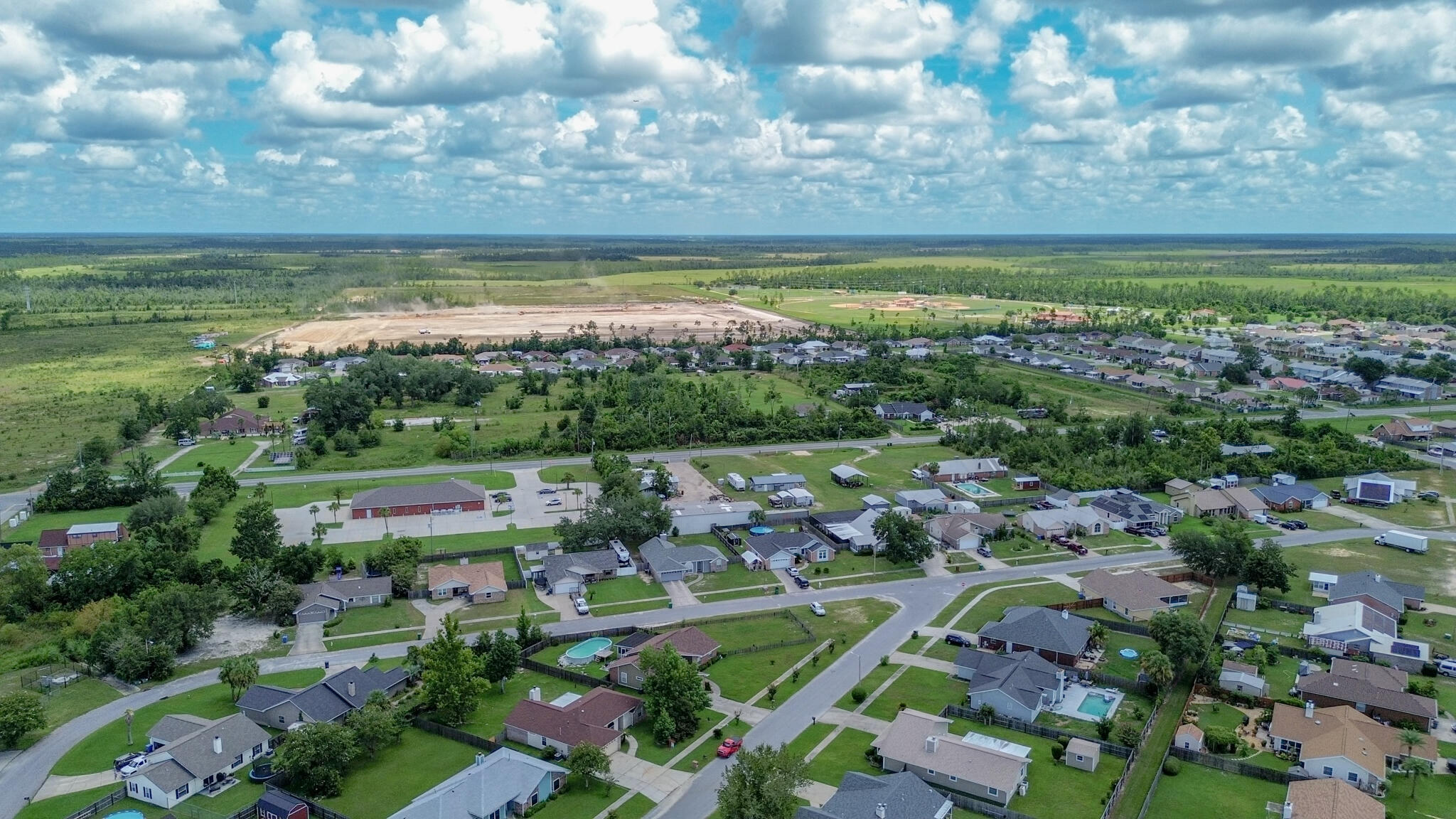 HERITAGE WOODS - Residential