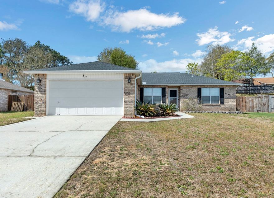 AVAILABLE... April 10, 2024. $500 off first month's rent. 3bd/2bth renovated, all brick home on the South side of Crestview! Split floor plan, tiled floors throughout the house besides the master bedroom. Upgraded kitchen with gorgeous granite counter tops, plenty of cabinet space, and travertine custom backsplash. Huge fended in yard, fun outdoor space with lots of potential to create your own entertaining area. NO smoking. Pets allowed upon approval with a non-refundable pet fee. Minimum 600 FICO credit score required in addition to meeting rental criteria. Minor repairs, to include fencing, are being completed. We also offer a security deposit waiver option for tenants such that they do not have to pay a security deposit upfront. Terms and conditions apply. Review addenda for details. All applicants are required to complete an application on PetScreening.com regardless of if they own a pet or not.  Applicants with an ESA are also required to complete the application.