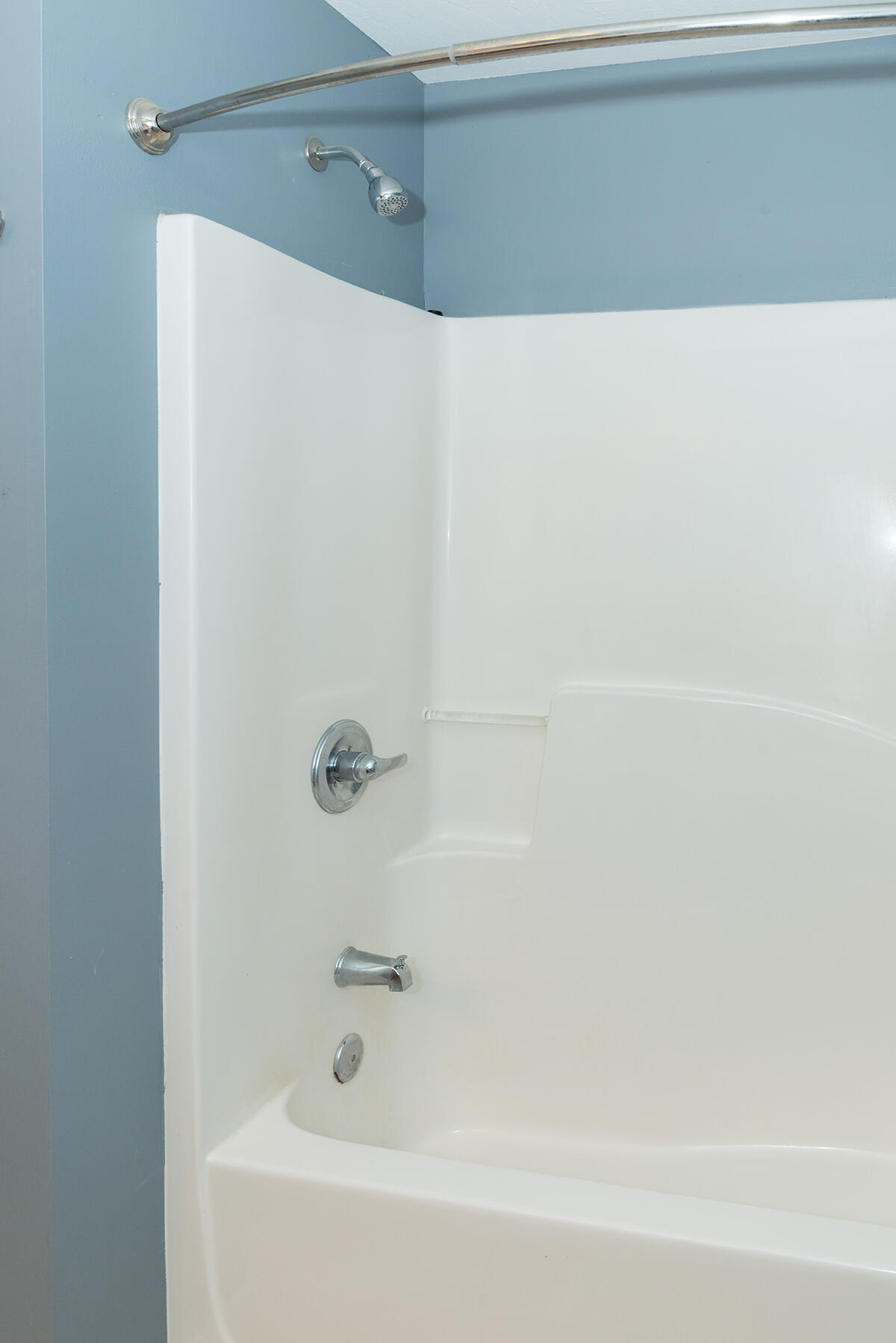 LARK STREET TOWNHOMES - Residential Lease