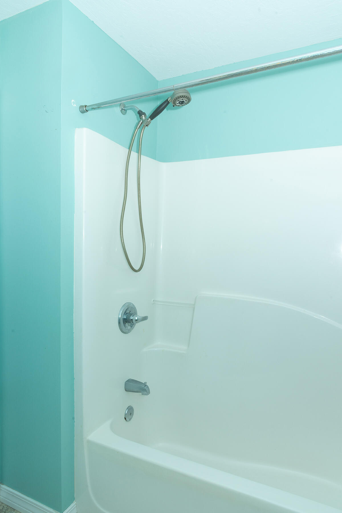 LARK STREET TOWNHOMES - Residential Lease