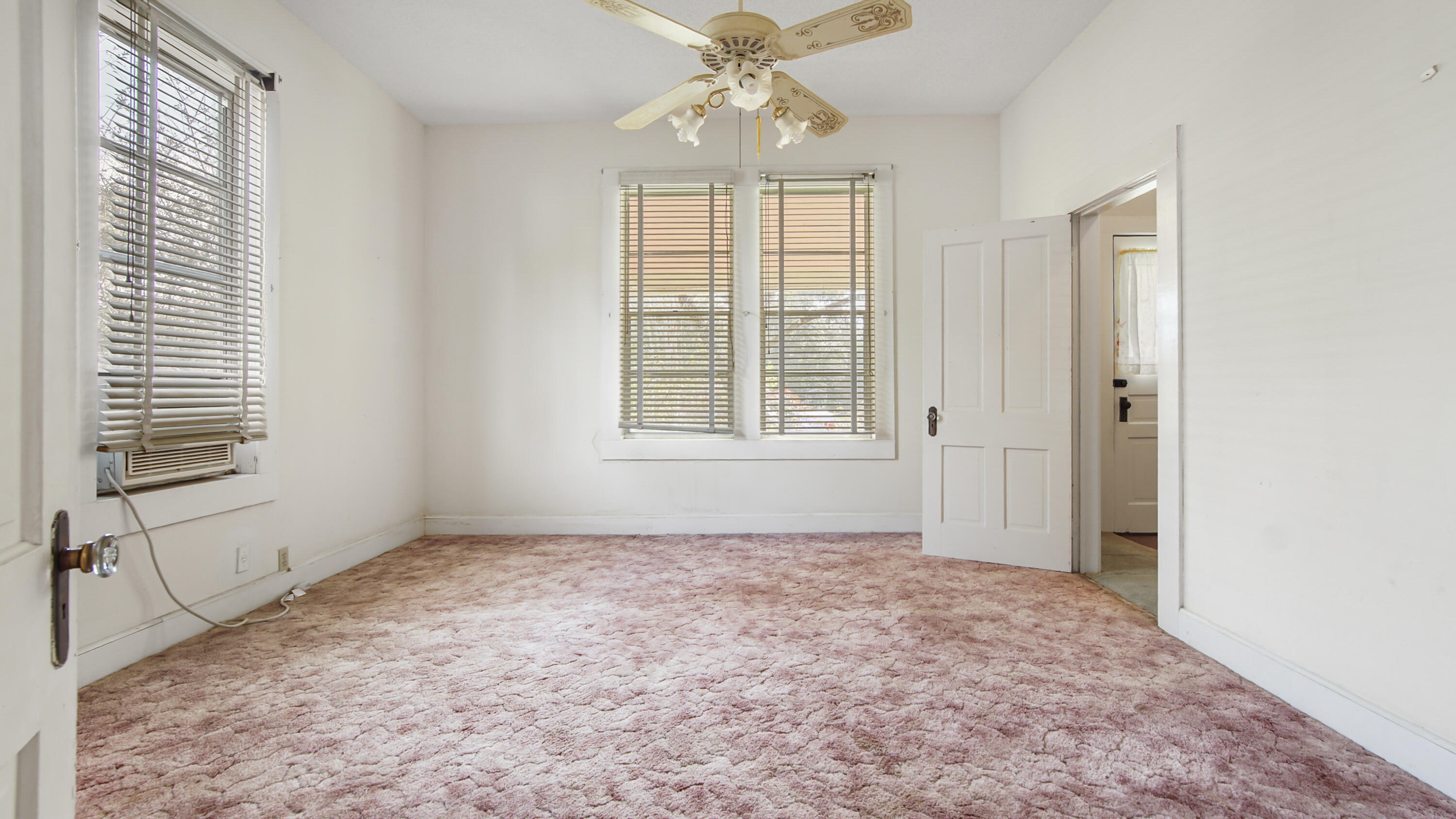 TOWN OF DEFUNIAK SPRINGS - Residential