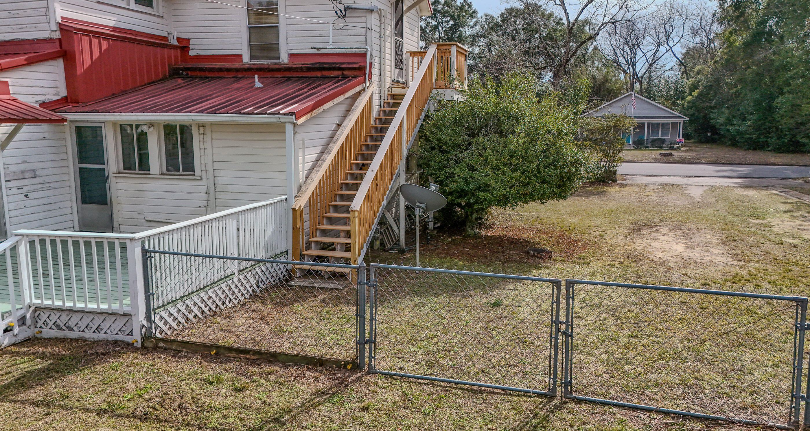 TOWN OF DEFUNIAK SPRINGS - Residential