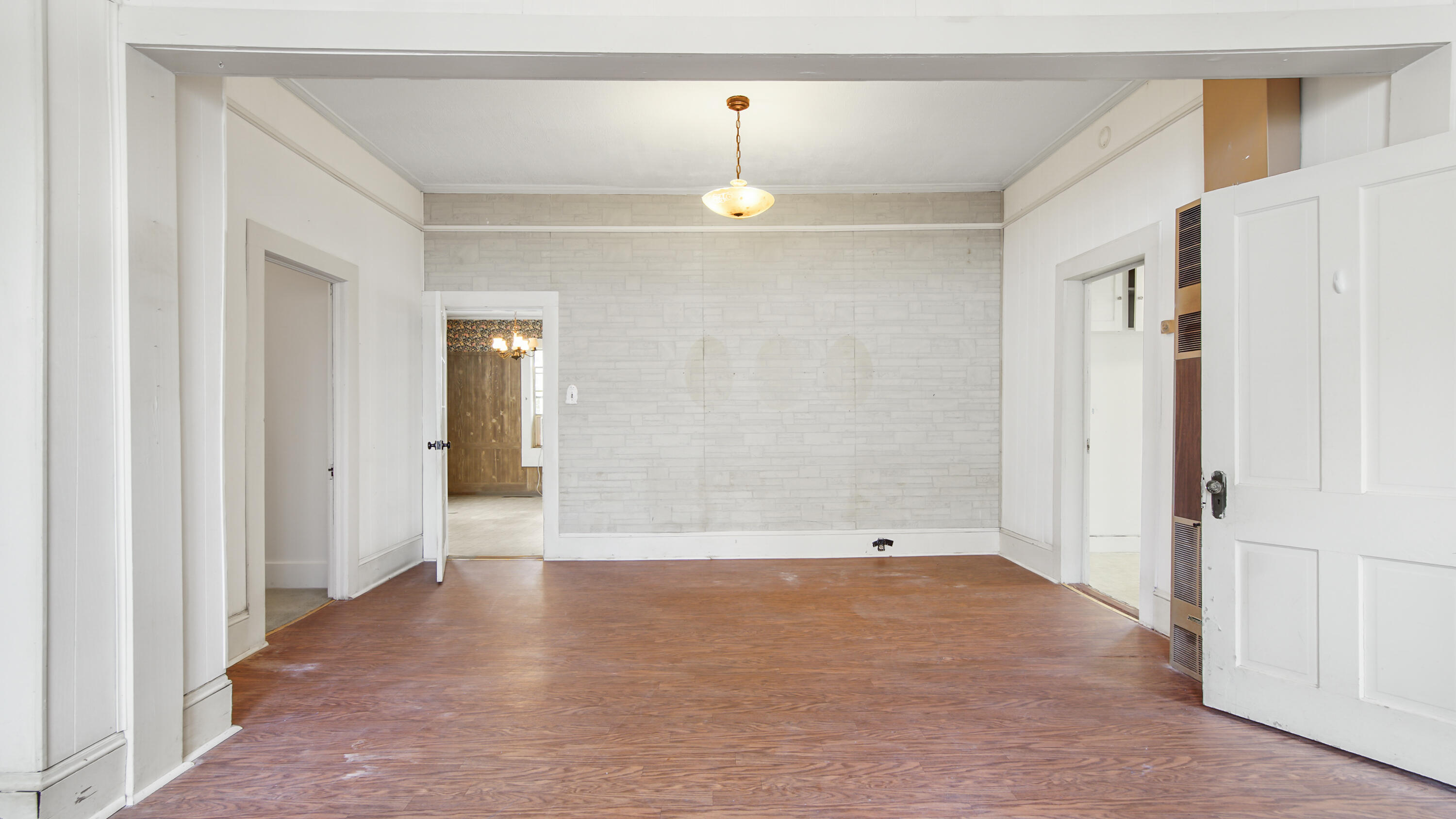 TOWN OF DEFUNIAK SPRINGS - Residential