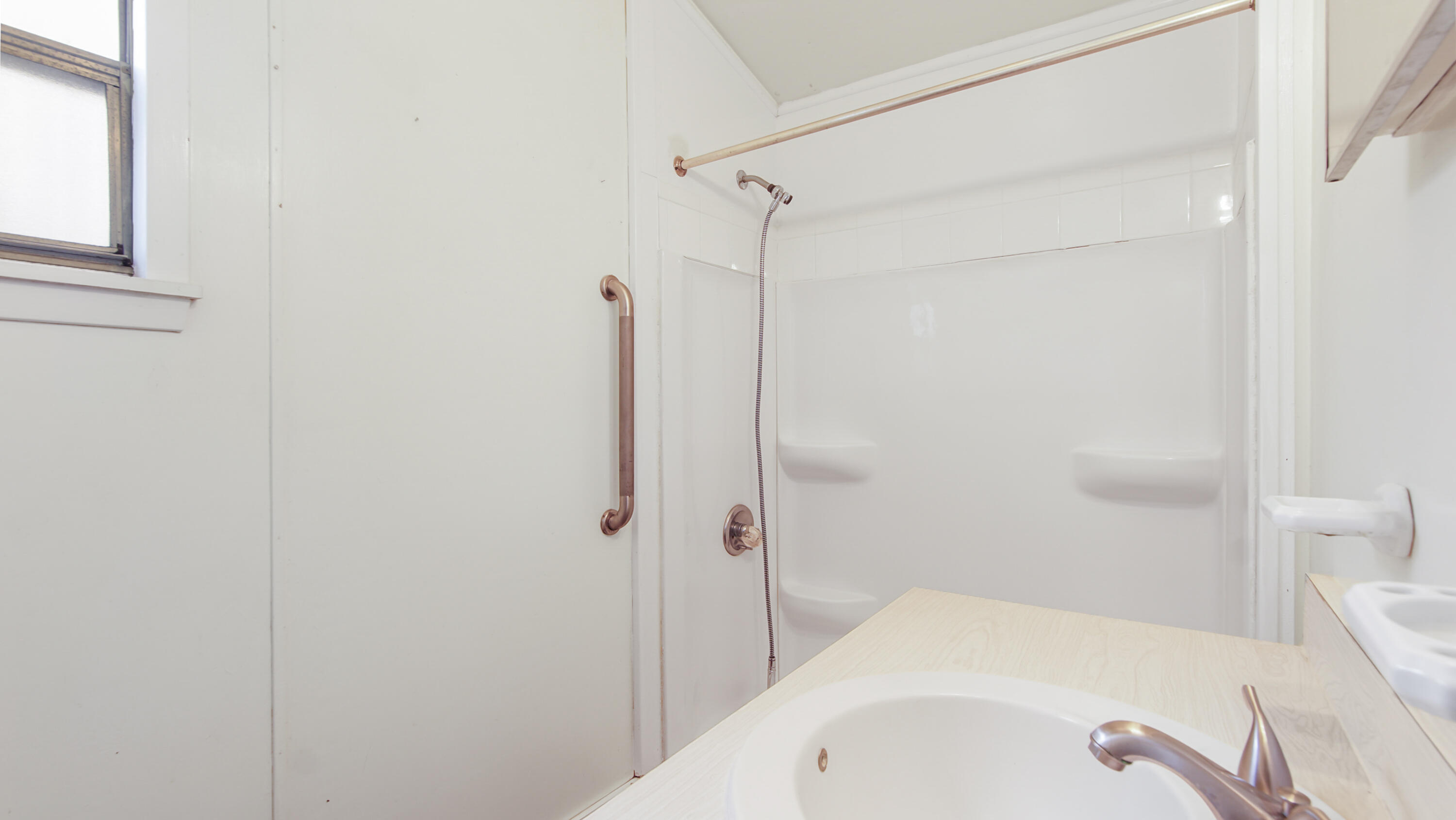 TOWN OF DEFUNIAK SPRINGS - Residential