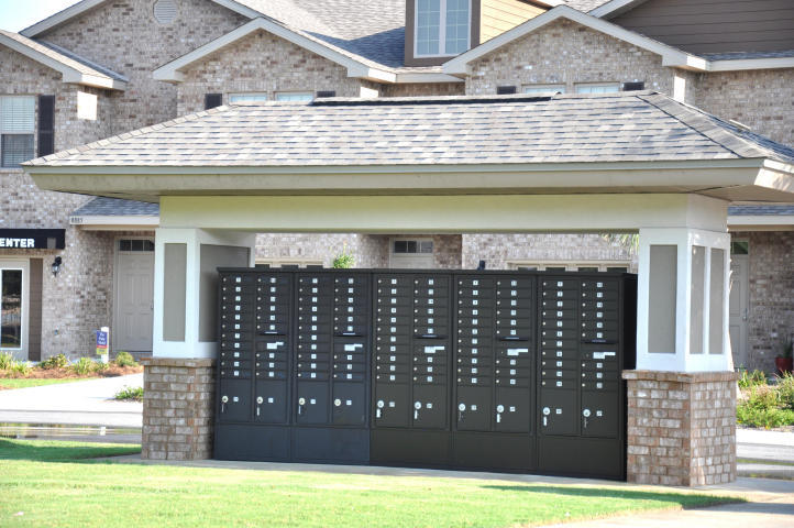 RESERVE POINTE - Residential Lease