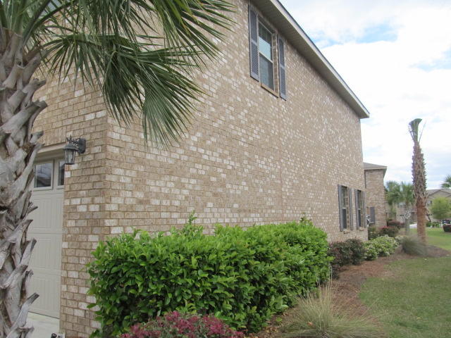 RESERVE POINTE - Residential Lease