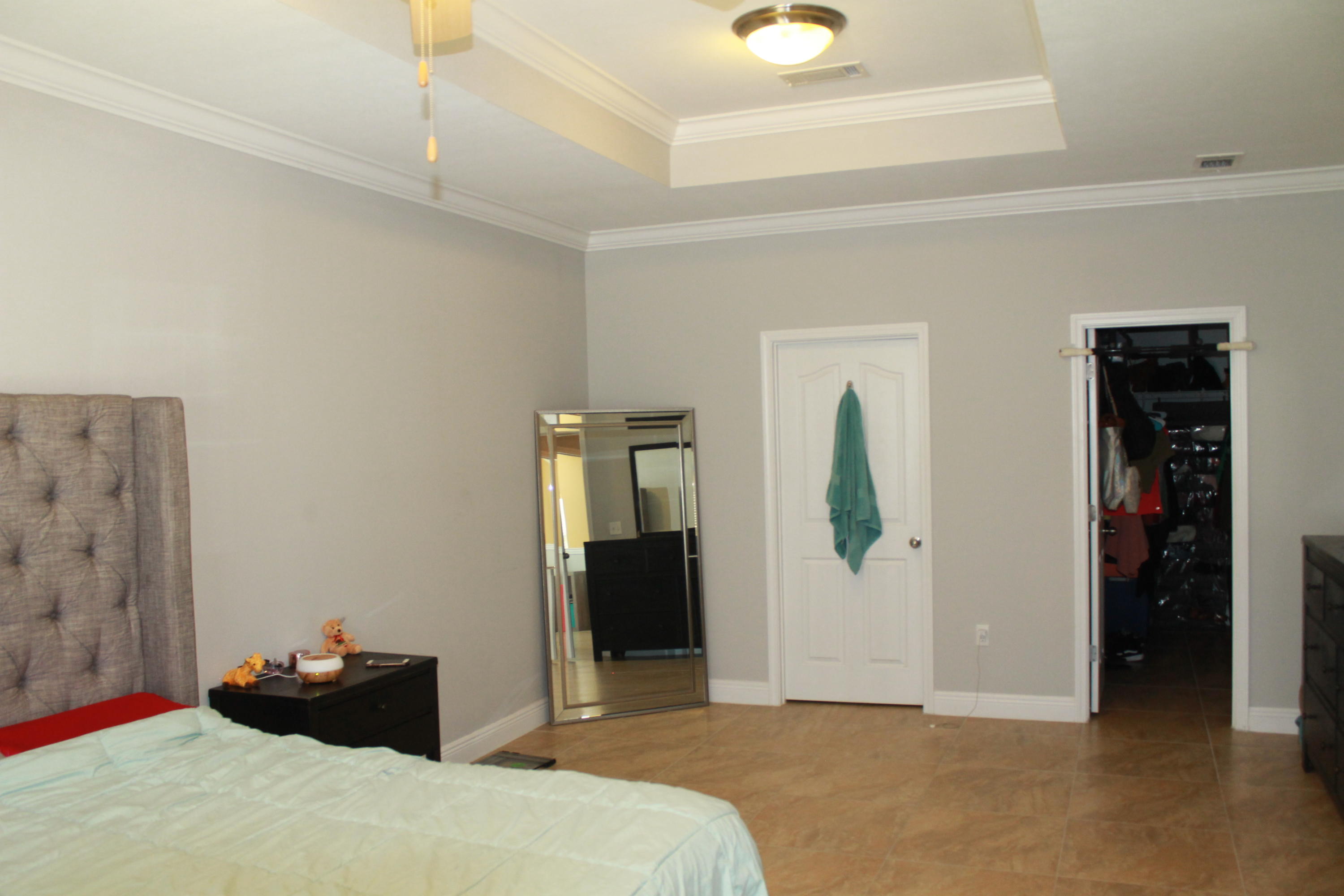 ROLLING RIDGE - Residential Lease