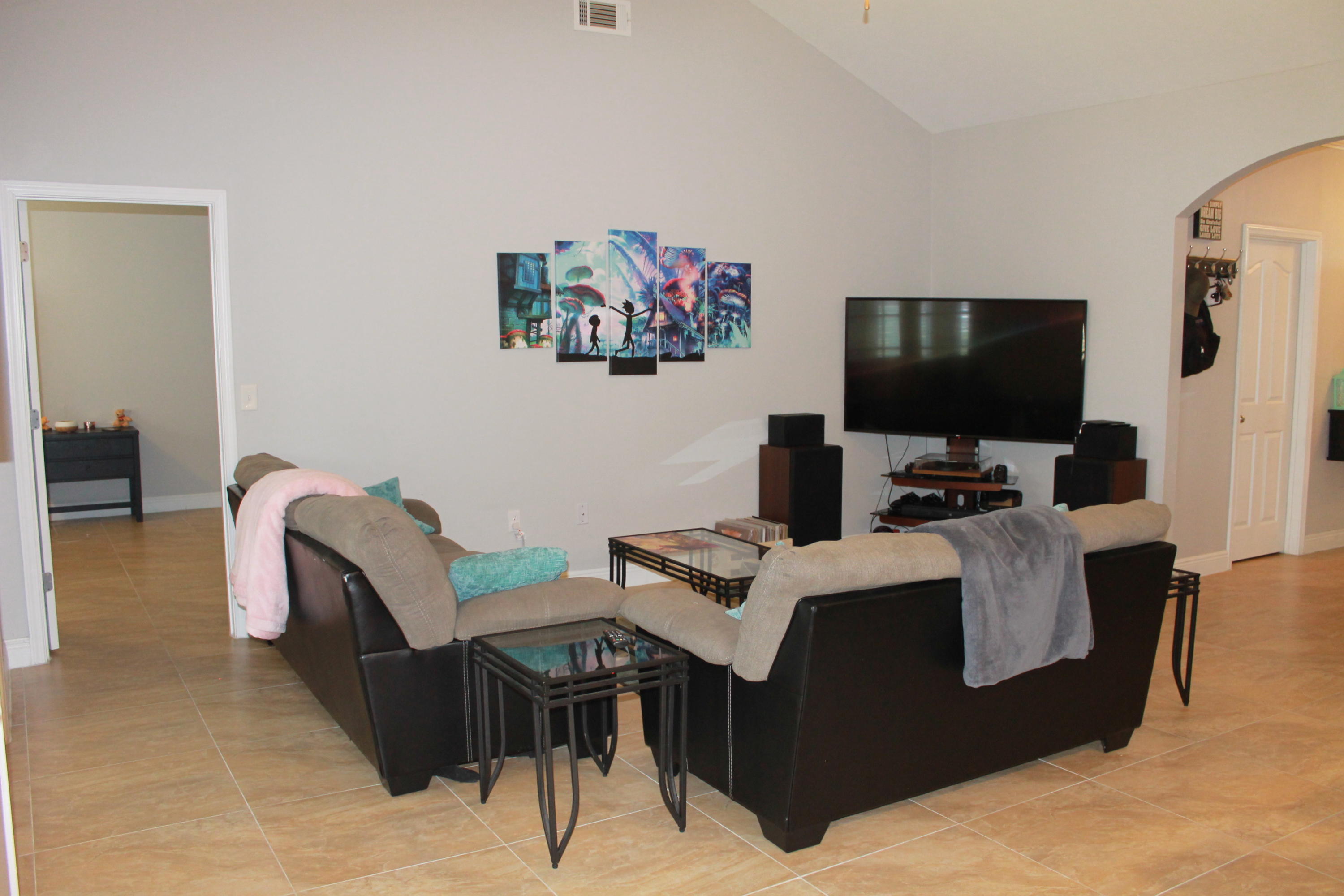 ROLLING RIDGE - Residential Lease