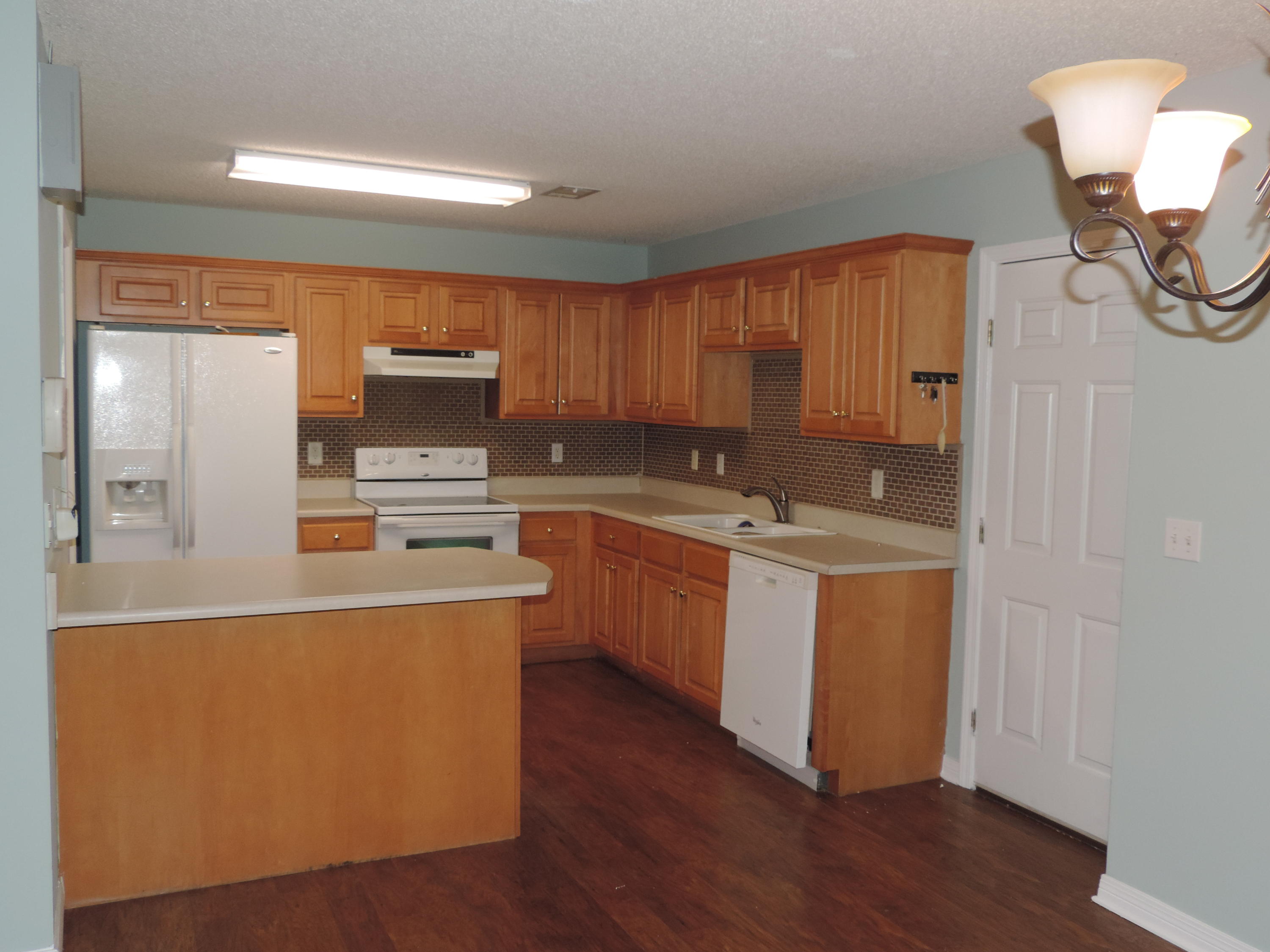 OLD BETHEL ESTATES PH I - Residential