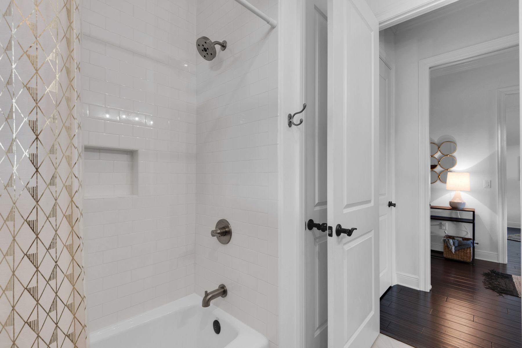 SWIFT CREEK PH VI - Residential