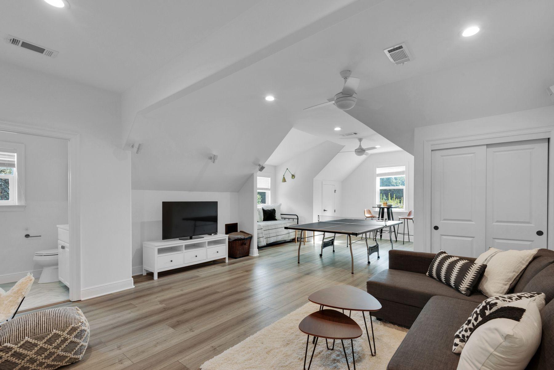 SWIFT CREEK PH VI - Residential