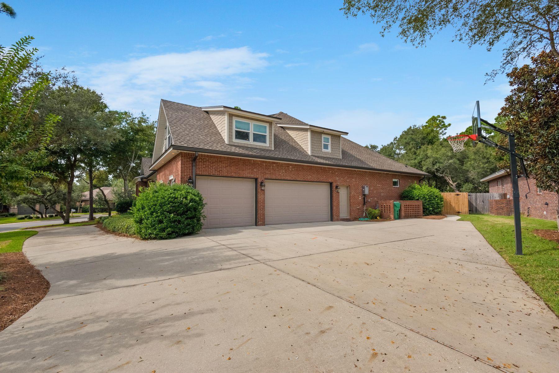 SWIFT CREEK PH VI - Residential