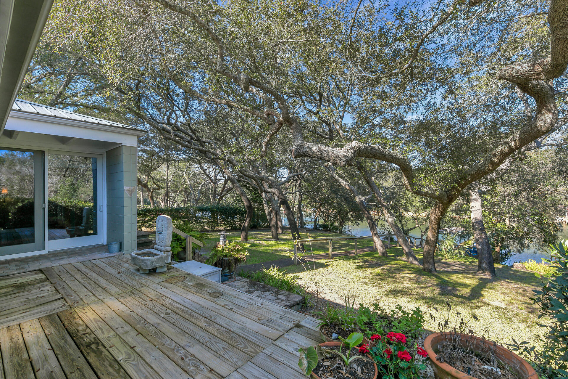 Garnier Heights - Residential