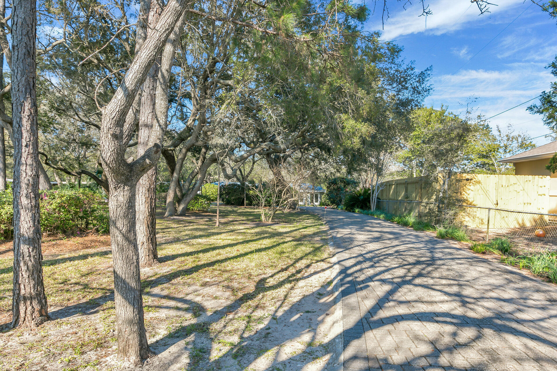 Garnier Heights - Residential