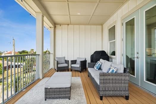 LAGUNA BEACH 7TH ADDN - Residential