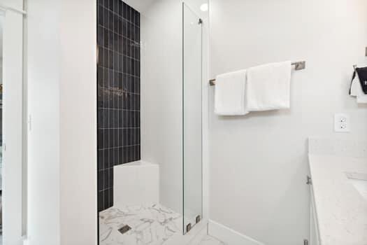 LAGUNA BEACH 7TH ADDN - Residential