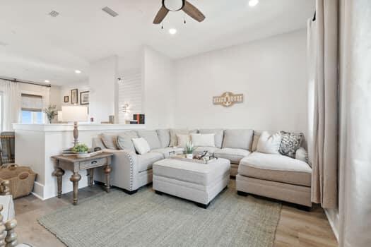 LAGUNA BEACH 7TH ADDN - Residential