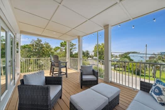 LAGUNA BEACH 7TH ADDN - Residential