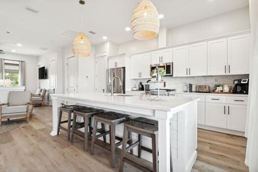 LAGUNA BEACH 7TH ADDN - Residential