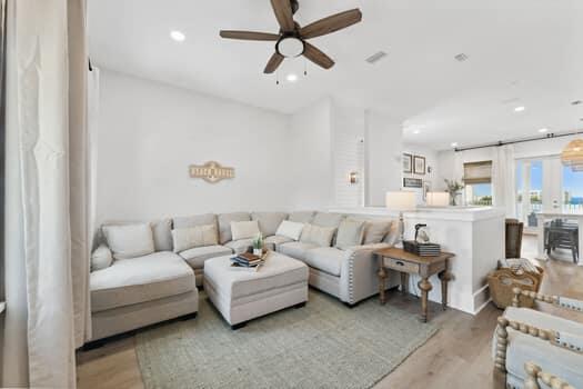 LAGUNA BEACH 7TH ADDN - Residential
