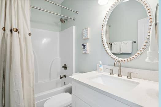 LAGUNA BEACH 7TH ADDN - Residential
