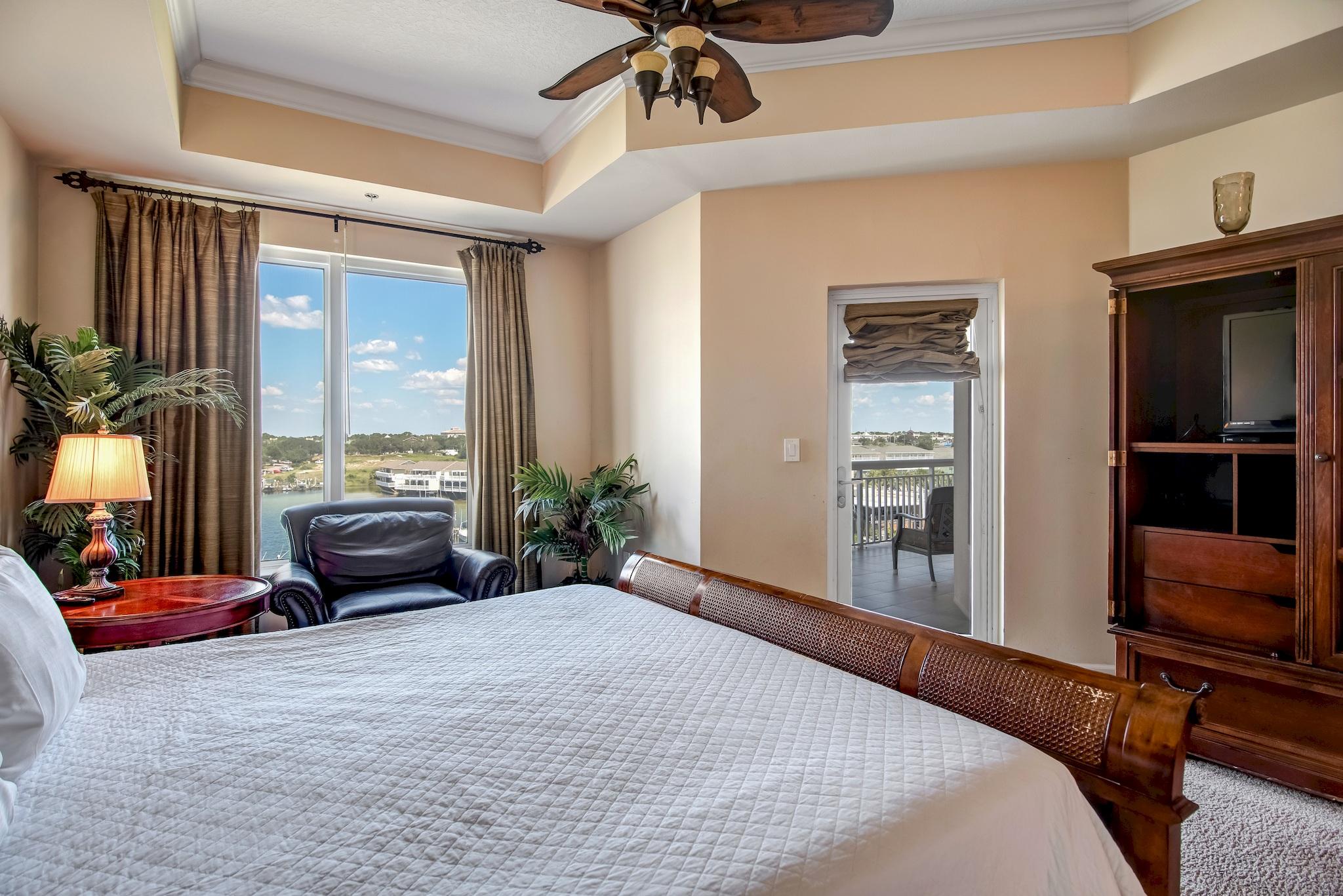 HARBOR LANDING - Residential