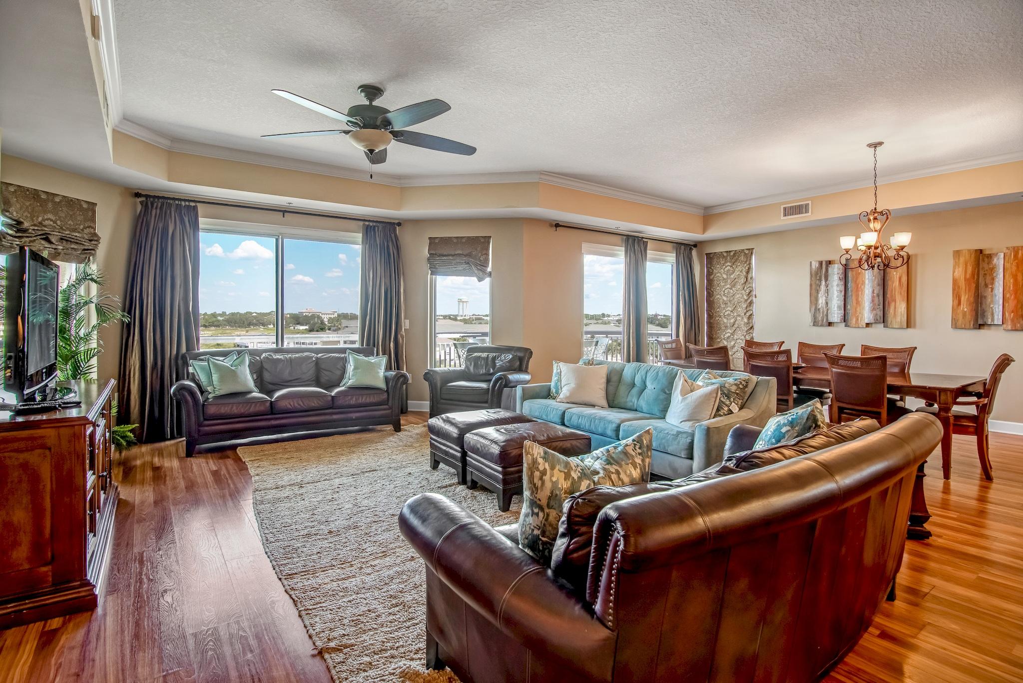 HARBOR LANDING - Residential