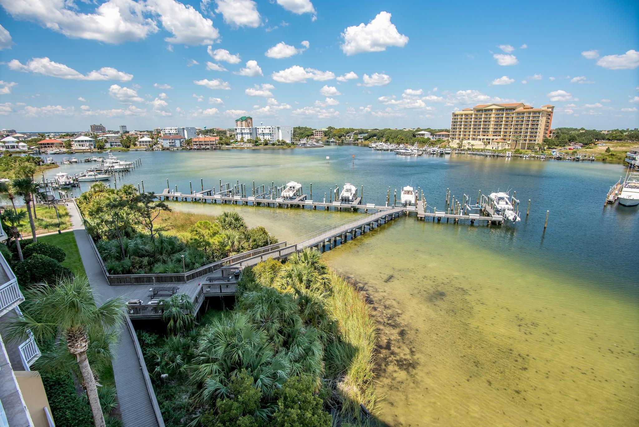 HARBOR LANDING - Residential