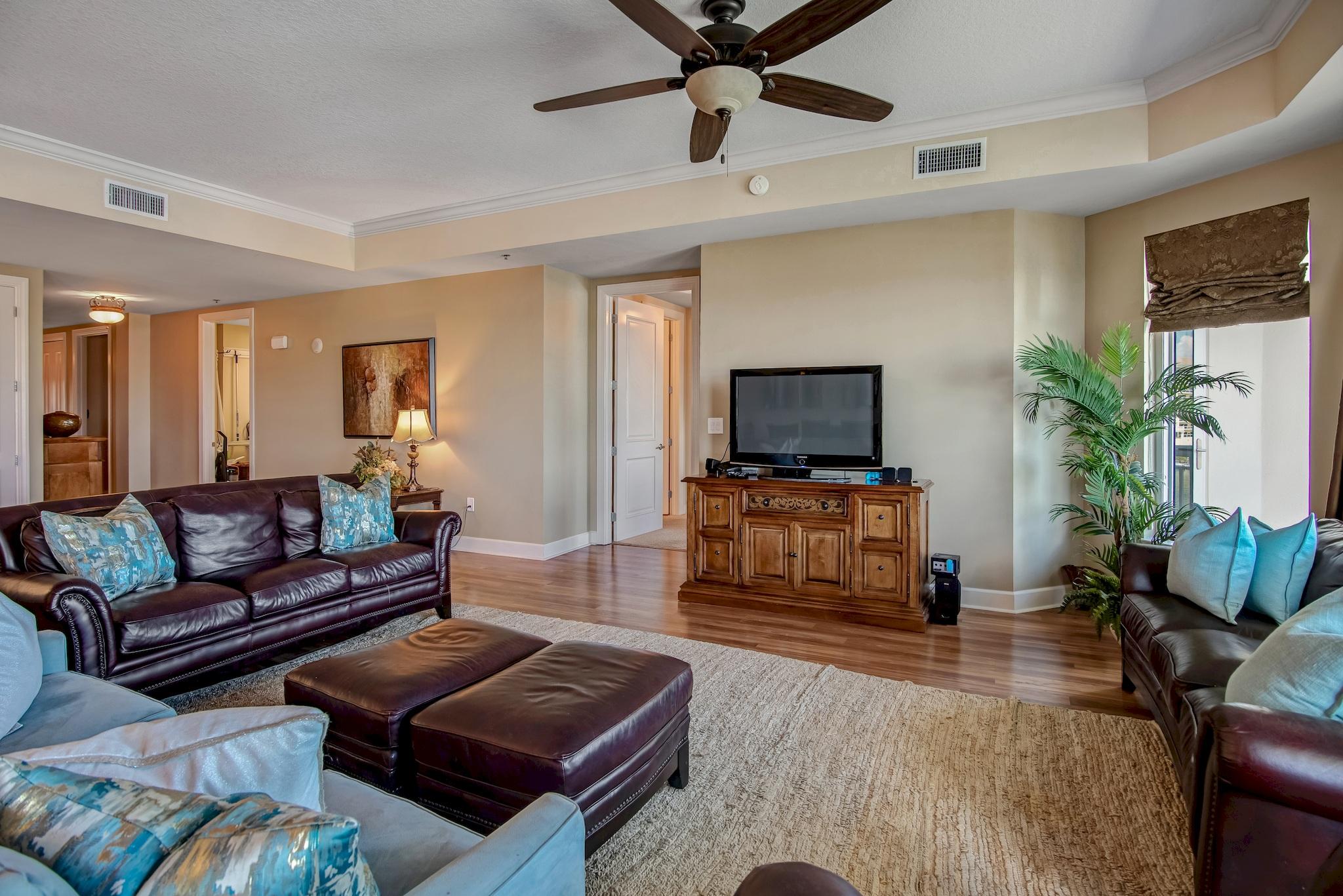 HARBOR LANDING - Residential