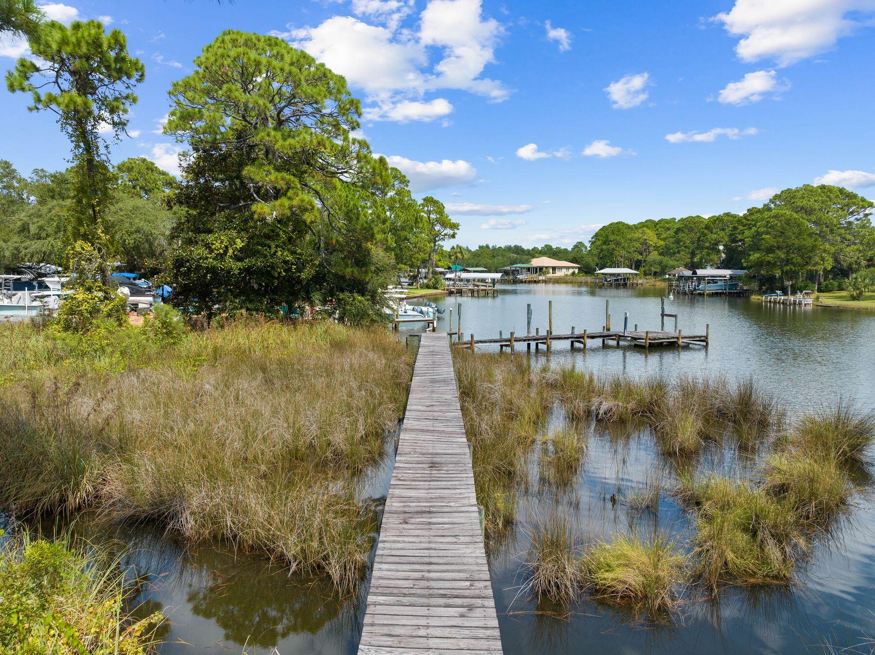 BOCAGE BAYOU ESTATES - Land