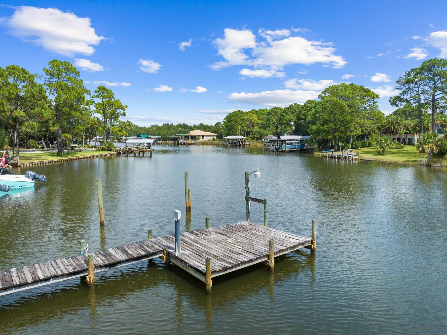 BOCAGE BAYOU ESTATES - Land