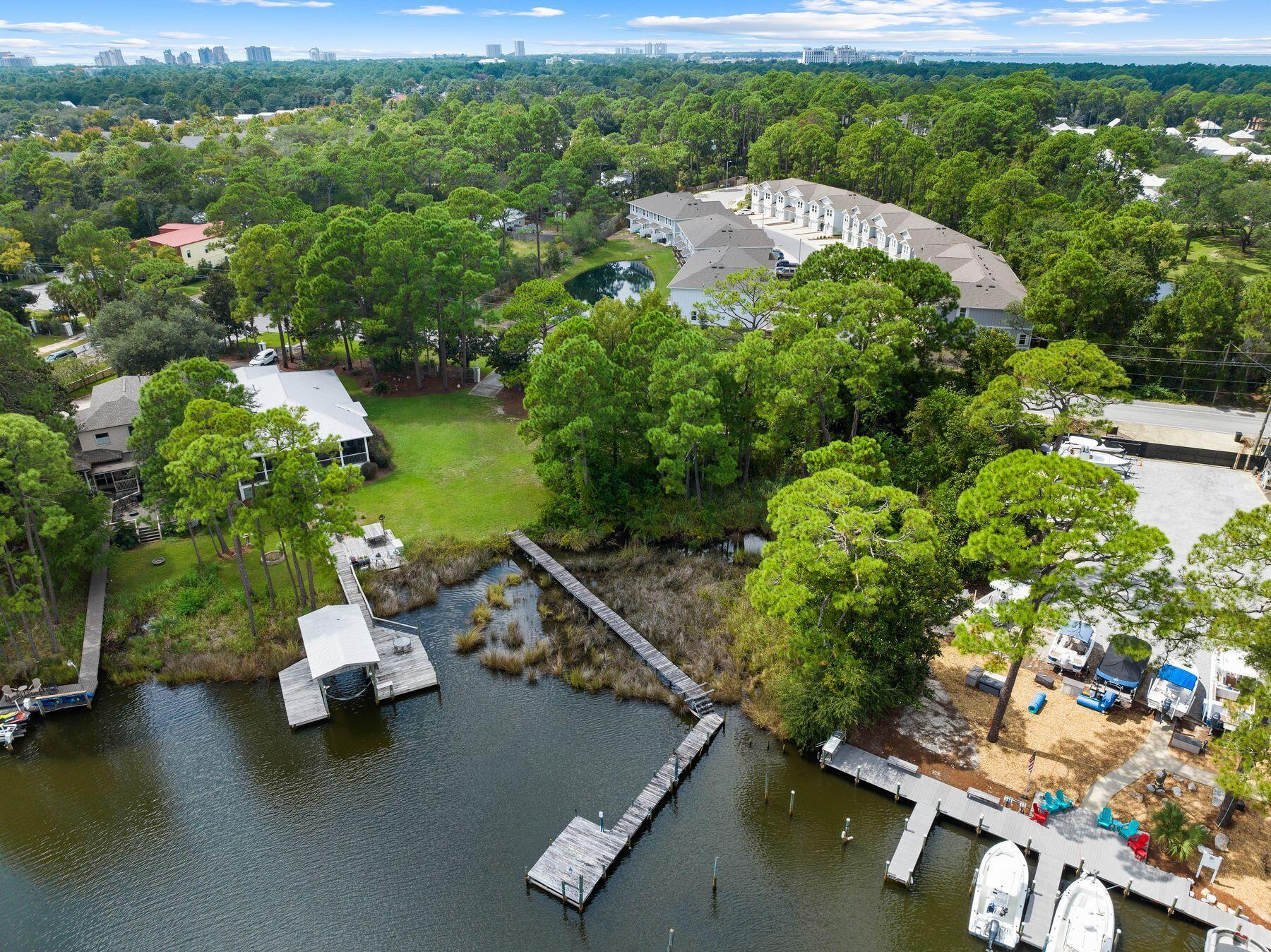 BOCAGE BAYOU ESTATES - Land