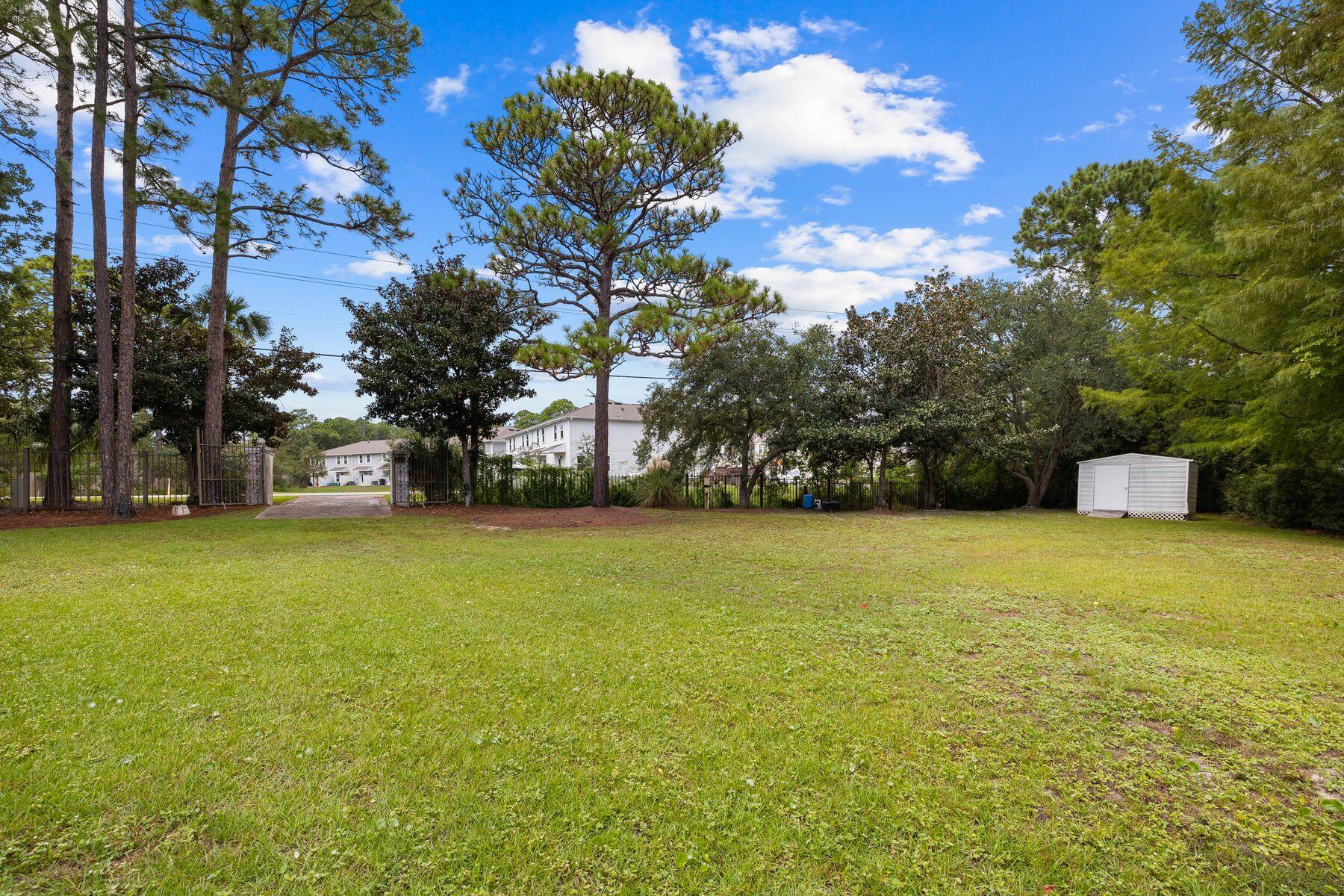 BOCAGE BAYOU ESTATES - Land