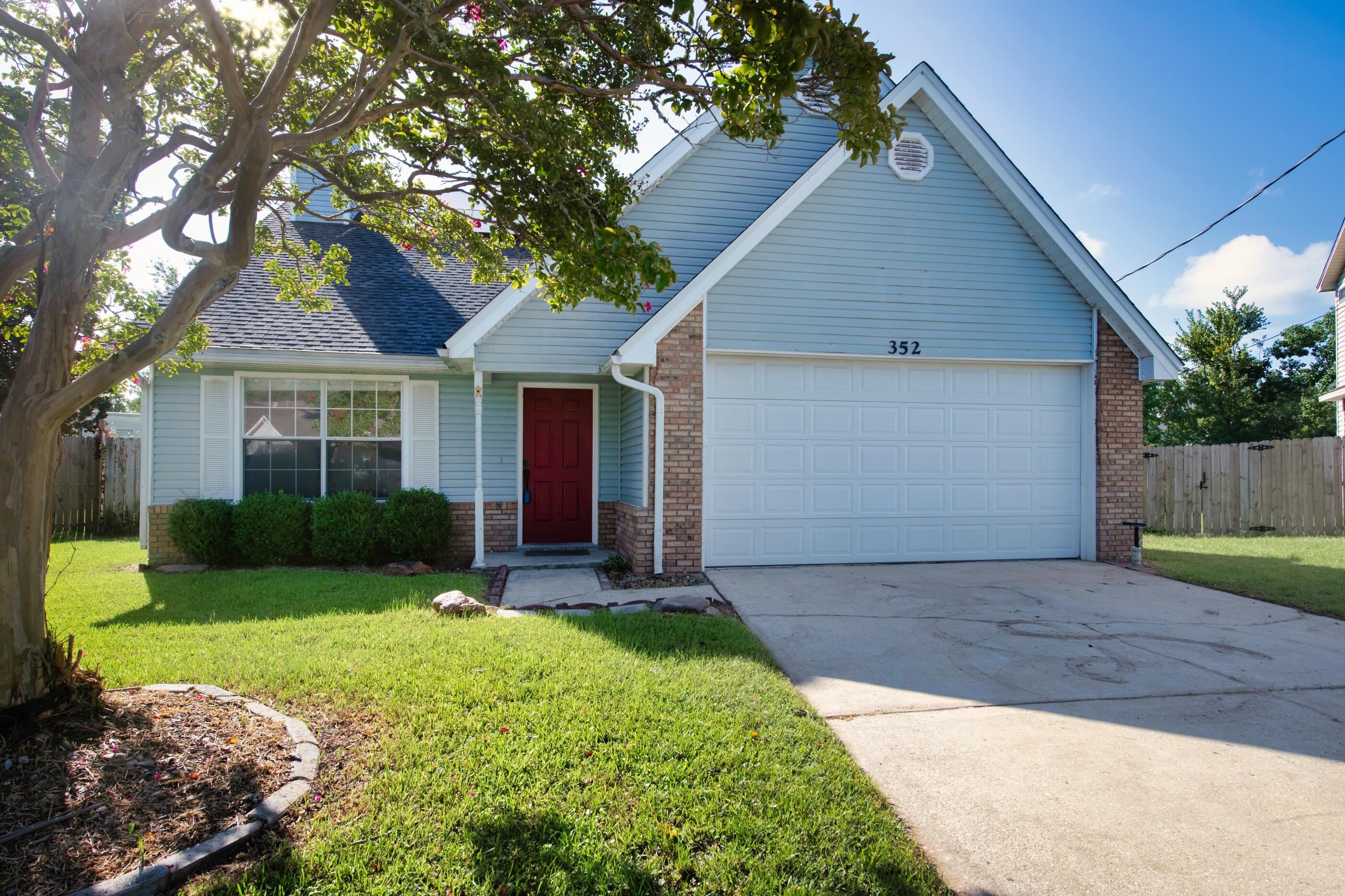 BROOKWOOD - Residential